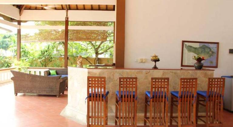 Bali Vakantie Verhuur - Beach Villa Mimpi, Mount Agung view, Amed, Bali — photo 4