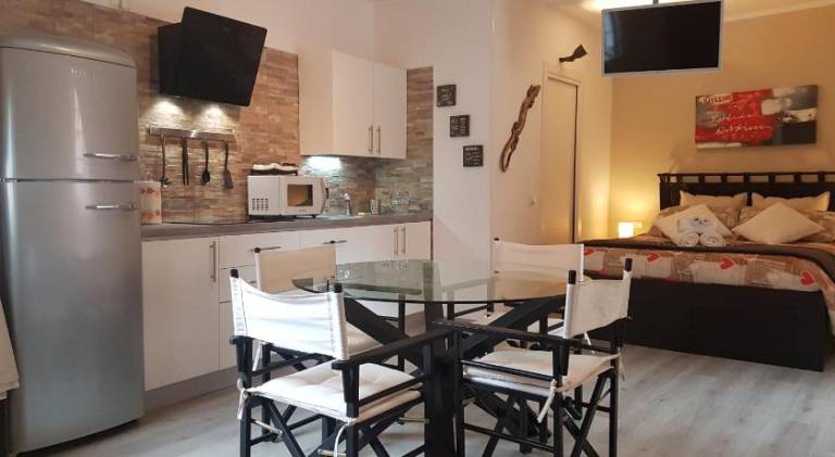 Rental apartment with 1 room for 4 persons — photo 4