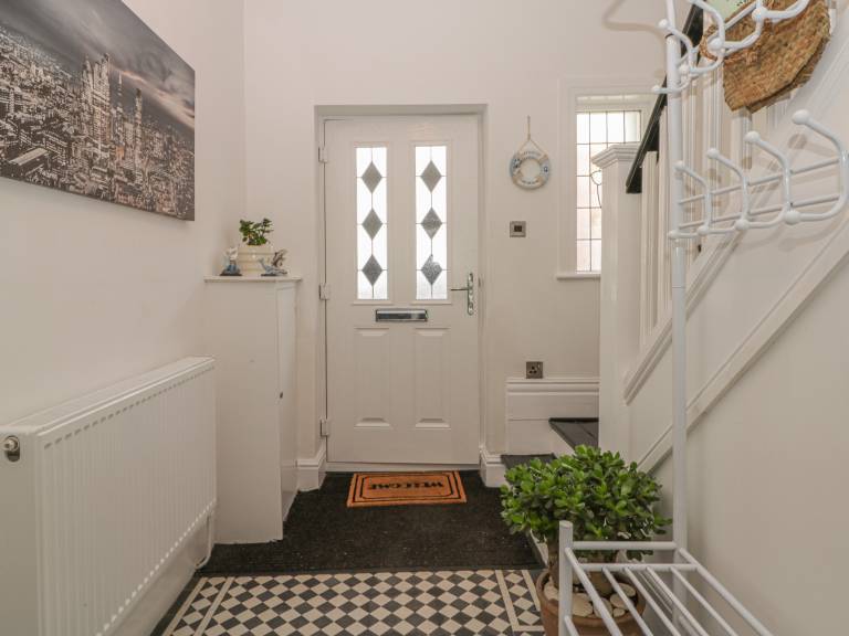 Family-oriented cottage | Beach view | Pet-friendly — photo 2