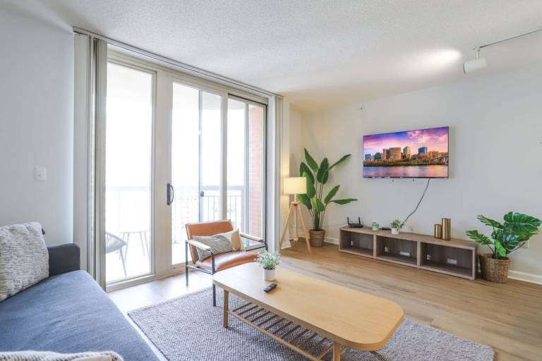 Fantastic 2 2 Bedroom Apt Ballston with gym