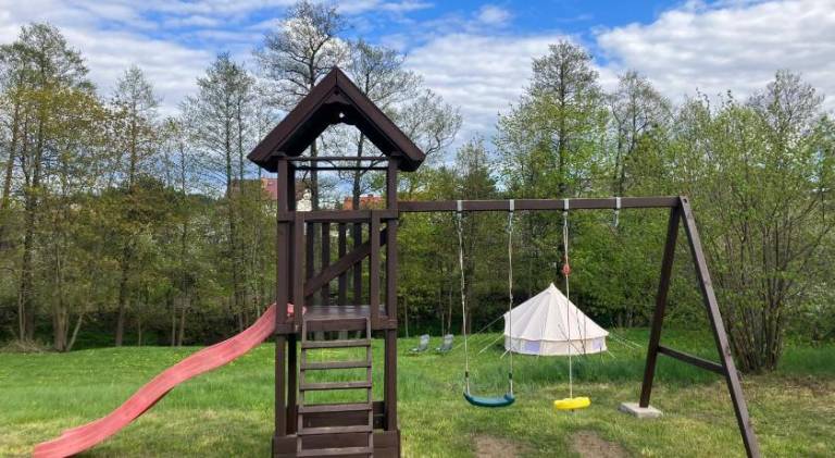 Beautiful tent with barbeque & yard | Pet-friendly — photo 2