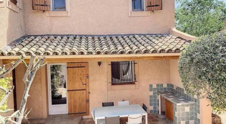 Villa with private pool, garden & patio | Pets are welcome — photo 5
