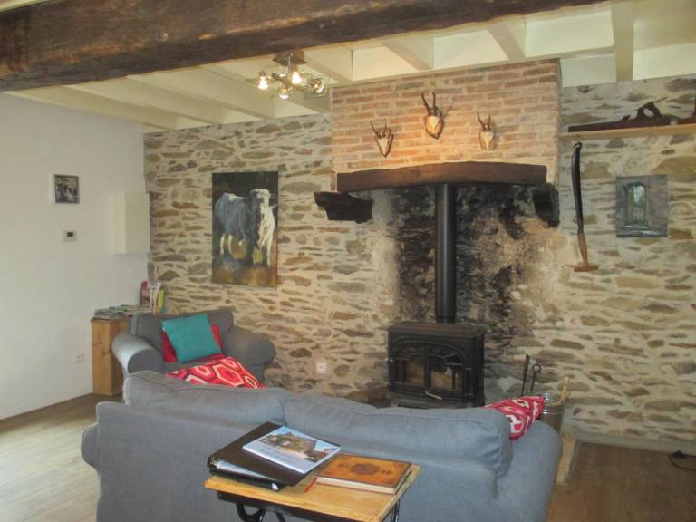 Gite with patio & garden — photo 4