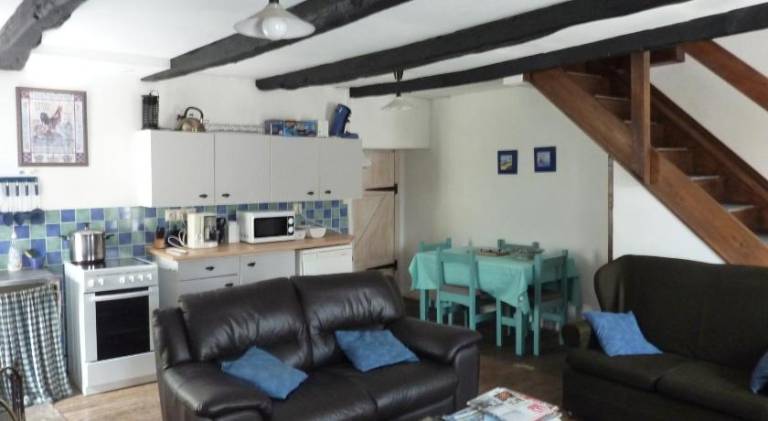 House with 2 rooms for 5 persons — photo 2