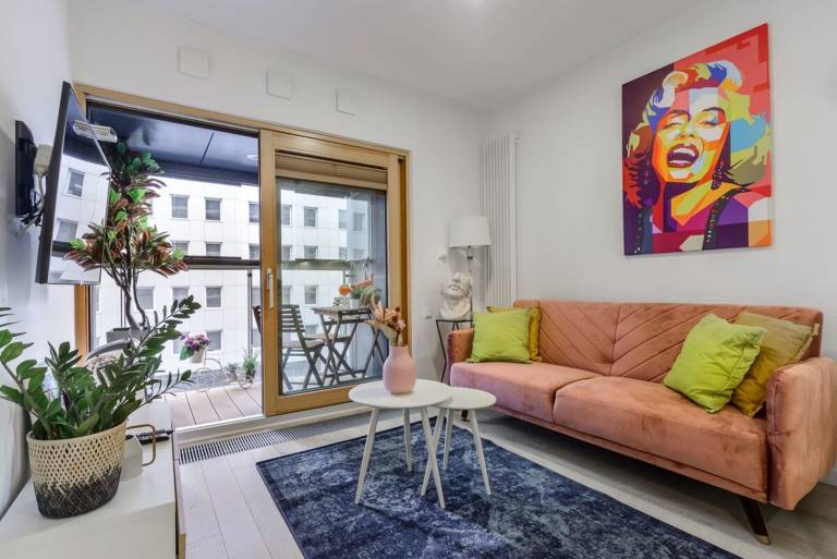 Lumina apartments with cozy balcony in Warsaw