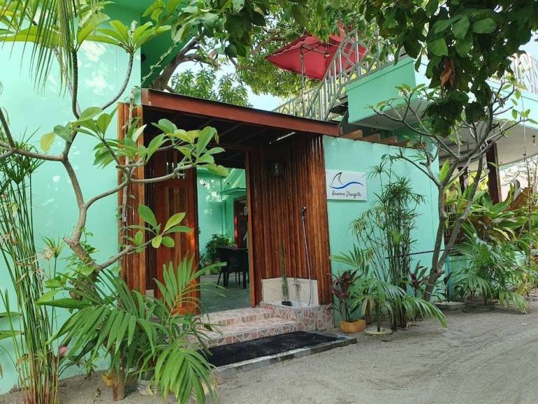 Unterkunft  Dhangethi