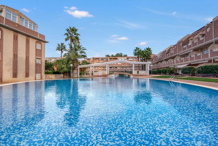 Apartment 'Paraíso' with Sea View, Wi-Fi and Air Conditioning in Denia