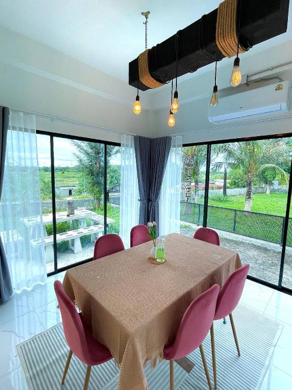 Vacation home with barbeque & garden | Water view | Perfect for remote work | Pets allowed — photo 3