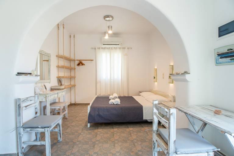 Holiday Home 'Green Retreats 3 Paros' with Mountain View, Wi-Fi and Air Conditioning — photo 5