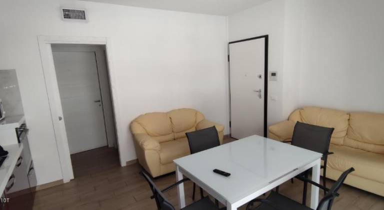 Rental apartment with 2 rooms for 4 persons — photo 2