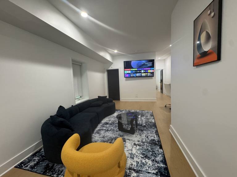 Luxury 2BR/2BA in Brookhaven – Modern Comfort & Prime Location in Atlanta, GA