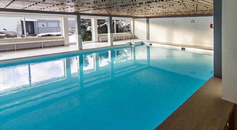 Apartment with pool | Pet-friendly — photo 2