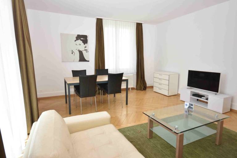 Ferienwohnung Wollishofen