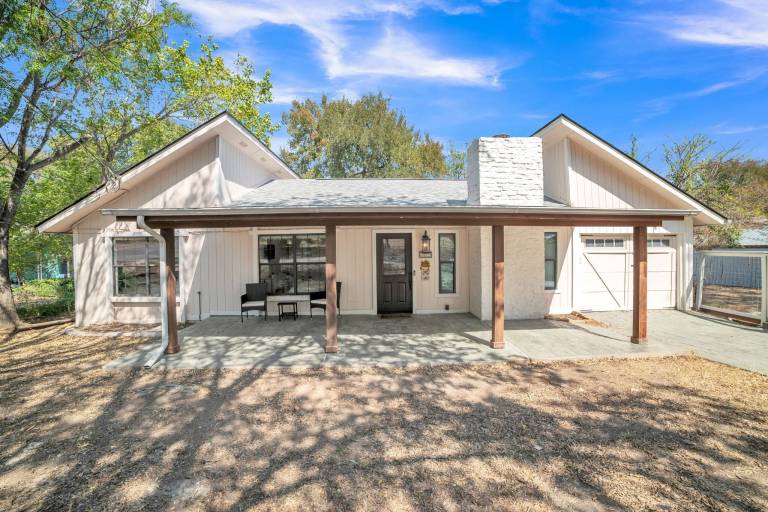 House Austin Lake Estates