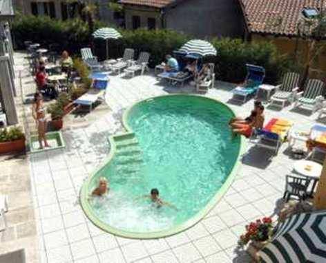 Hotel Azalea — photo 4