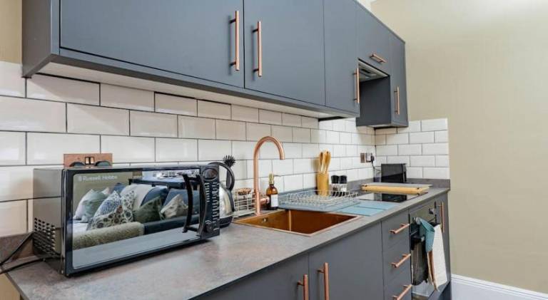 Stunning Boutique Flat in Central Location - Beatrice — photo 4