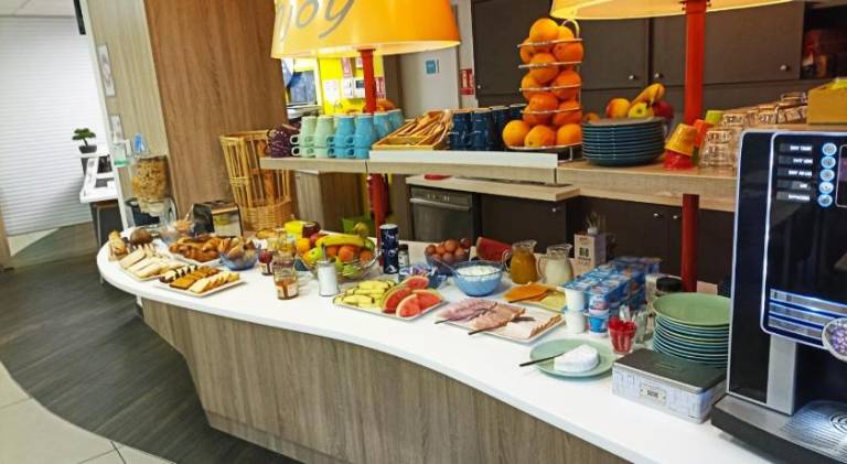 First Inn Hotel Paris Sud Les Ulis — photo 5