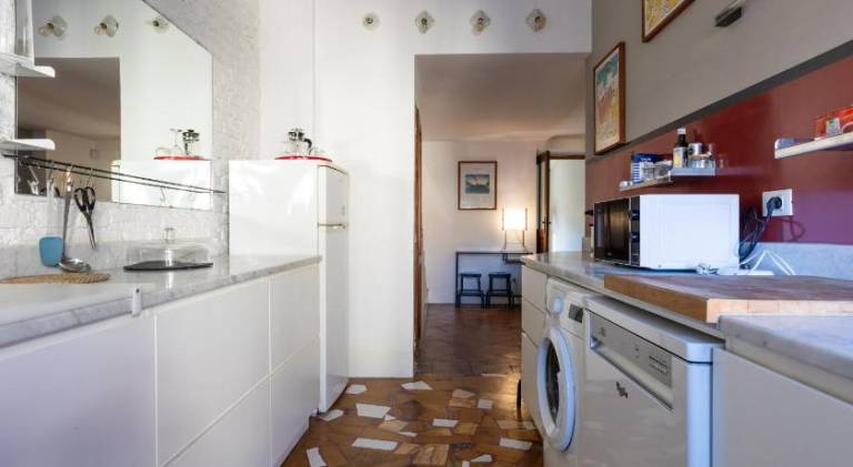 Rental apartment with 3 rooms for 5 persons — photo 2