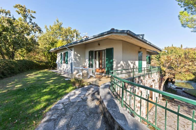 Villa  San Zeno di Montagna