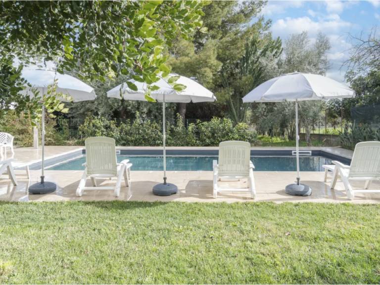 Holiday apartment with private pool, terrace & garden | Nature view | Dogs allowed — photo 3