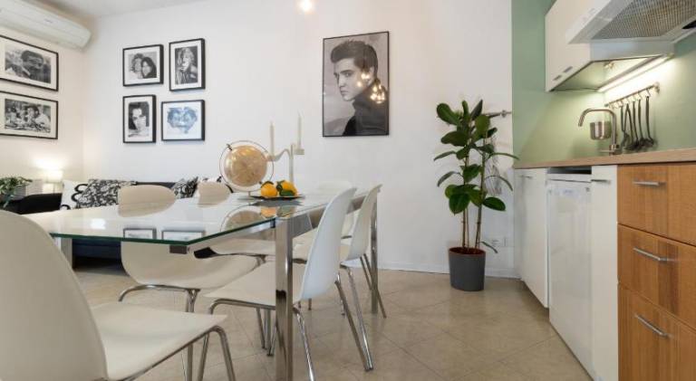 Lovely rental apartment with pool | Pets allowed — photo 5