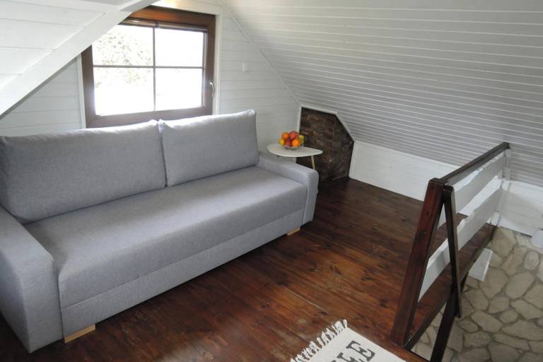 Vacation home with yard, grill & patio — photo 4
