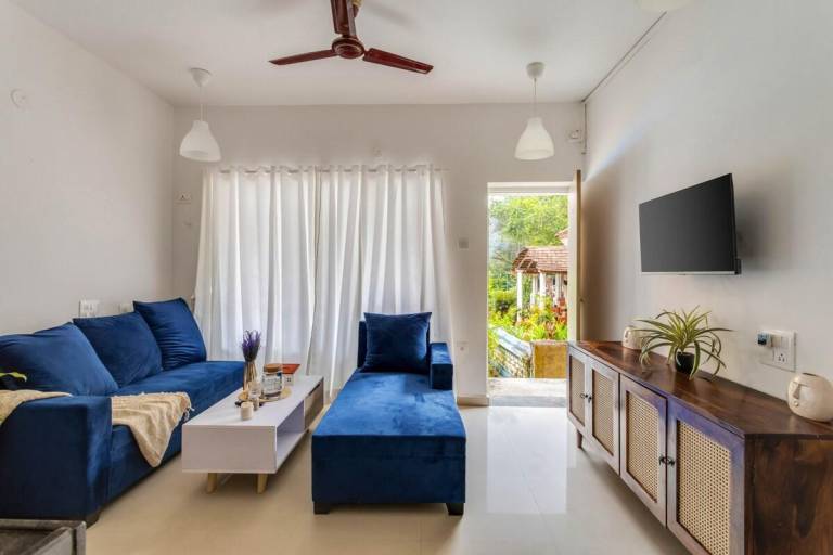 Vacation home with pool | Pet-friendly — photo 2