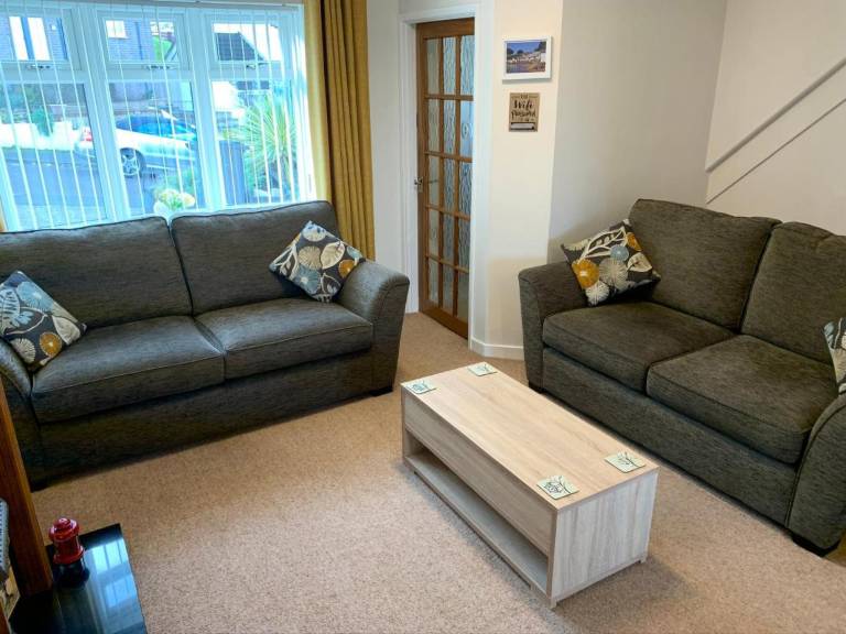 Family-friendly nice cottage with garden | River view | Pets are welcome — photo 3