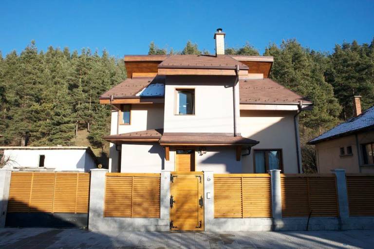 House  Samokov