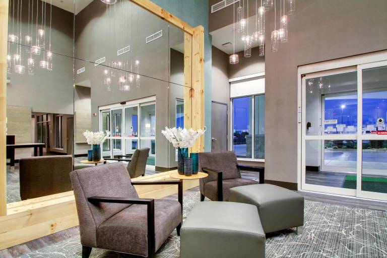 Holiday Inn Peoria At Grand Prairie By IHG — photo 3