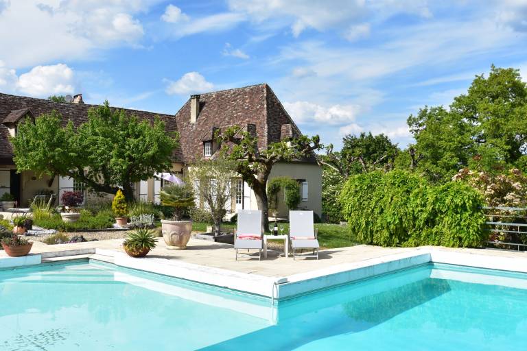 Children-friendly beautiful cottage with pool, grill & garden | Pet-friendly — photo 2