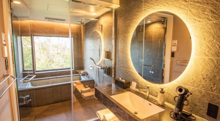 Beautiful villa with jacuzzi | Dogs allowed — photo 2