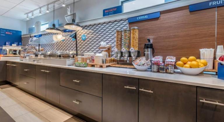 Holiday Inn Express Jonestown - Ft. Indiantown Gap By IHG — photo 4