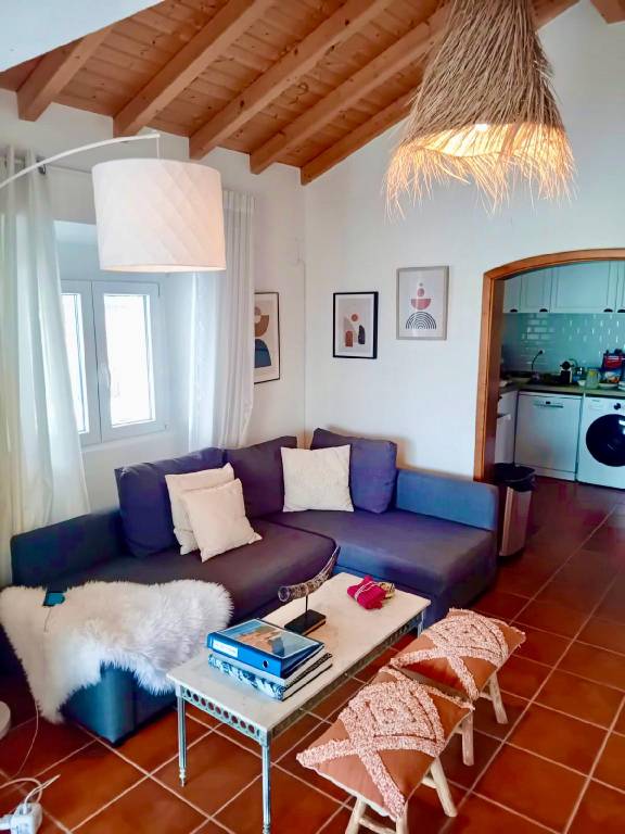 Vacation home with pool, garden & barbeque | Good for workation — photo 2