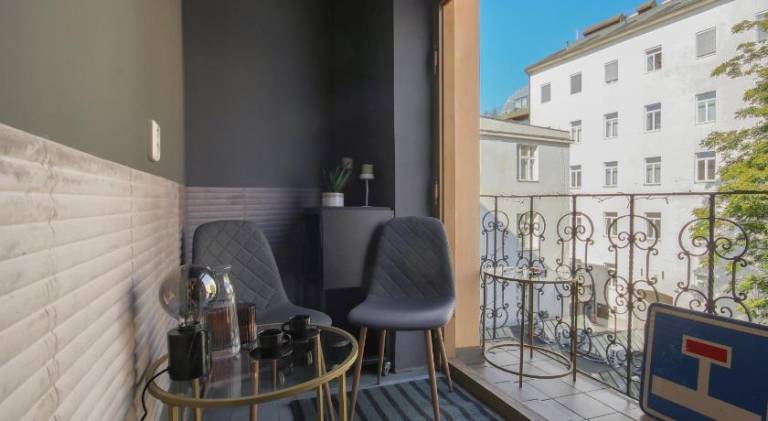 Apartment | Next to Wenceslas Square | Pets allowed — photo 5