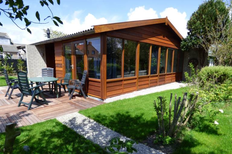 Ferienhaus mit 2 Schlafzimmern für 4 Personen