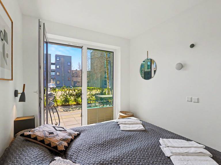 Apartment with pool, barbeque & jacuzzi — photo 3