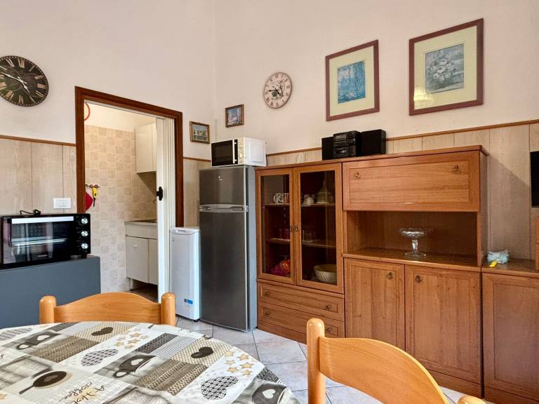 Holiday apartment with patio — photo 5
