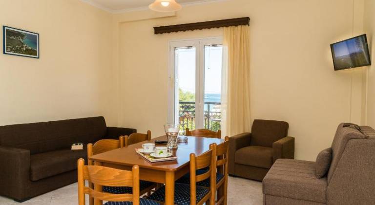 Bratis Apartments — photo 5