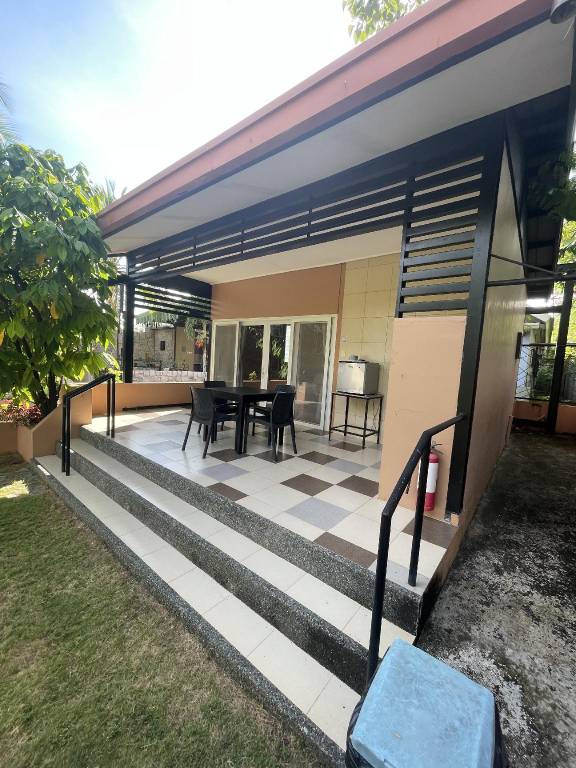Pleasant villa | Pets allowed in Moalboal