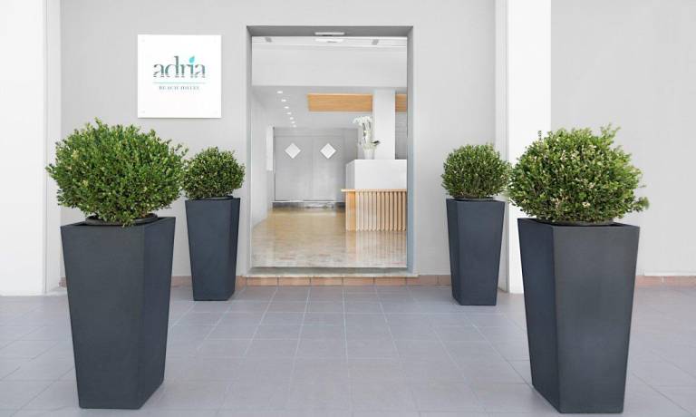 ADRIA BEACH HOTEL in Alba Adriatica