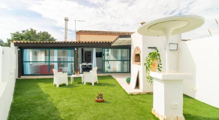 Charming vacation home | Beach nearby | Pets are welcome in Pozzallo