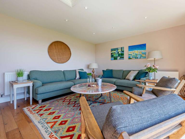 Fully equipped cottage with barbeque & yard | Water view | Pets are welcome — photo 3