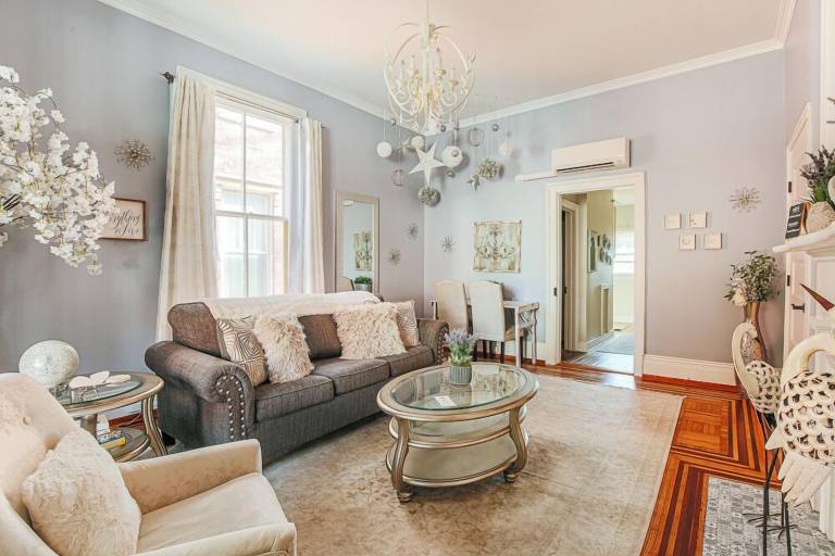 Apartment Staunton