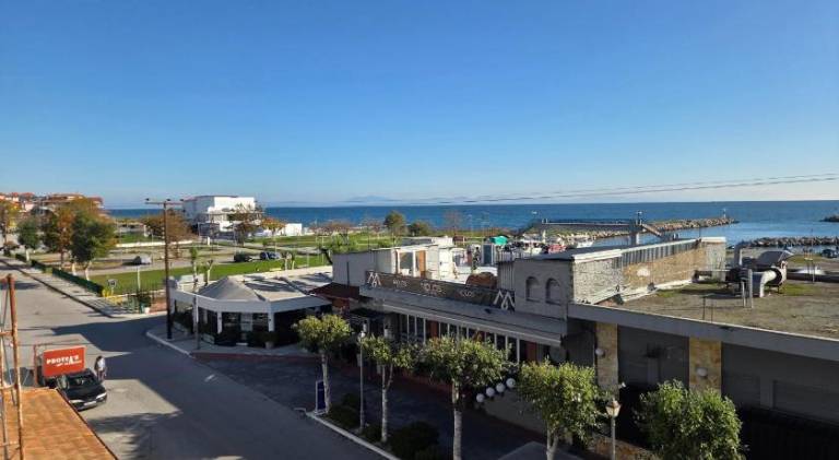 Holiday apartment with 2 rooms for 5 persons in Katerini