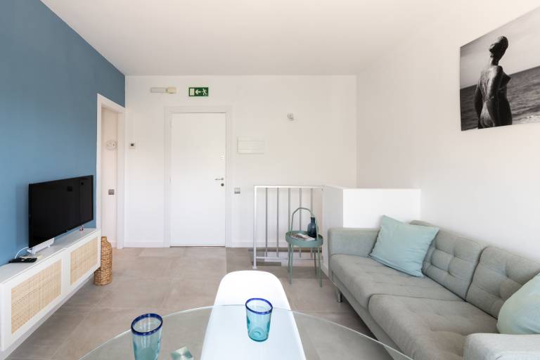 Rental apartment with pool & terrace — photo 5
