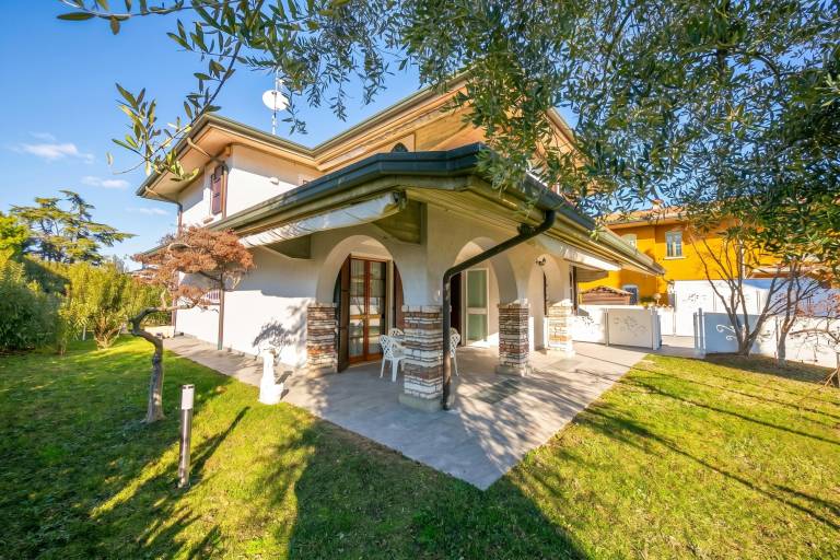 Ferienwohnung mit Hund in Sirmione, San Martino della Battaglia f&uuml;r max. 4 Personen