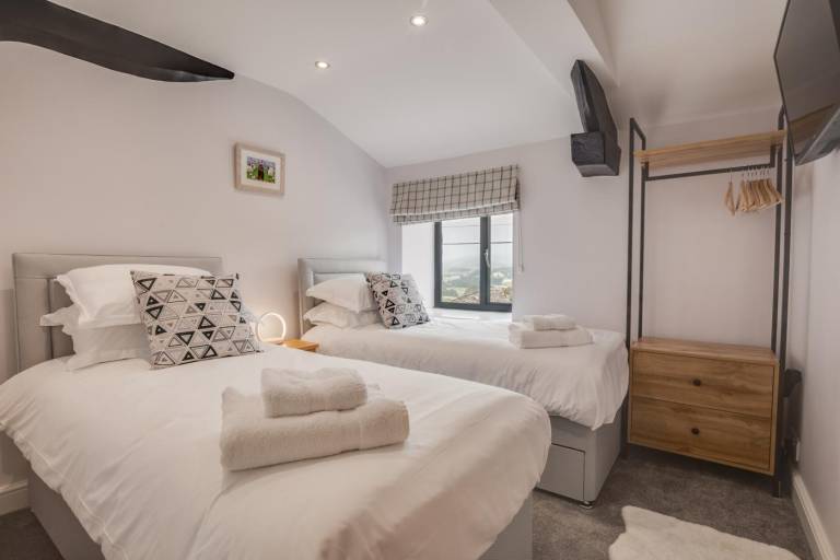 Fully equipped beautiful cottage with garden & barbecue | Dogs allowed — photo 3