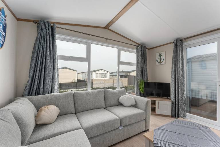Chalet with garden & terrace | Pet-friendly — photo 2