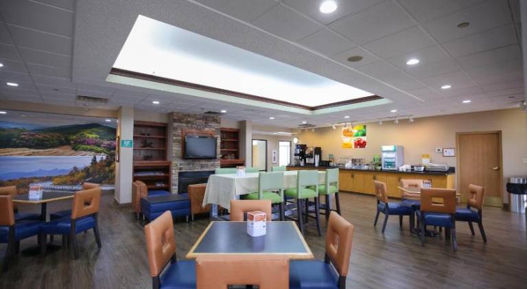 Quality Inn & Suites Boone - University Area — photo 5
